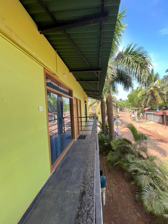 Hotel Rococco Ashvem Mandrem Exterior foto